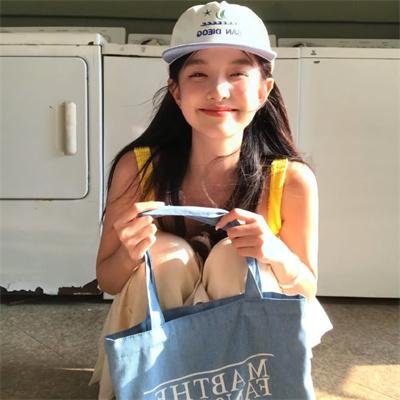 小鼓女