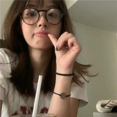 舒莎摇摇